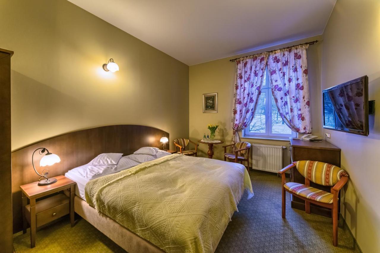 Świeradów-Zdrój Hotel Berliner מראה חיצוני תמונה