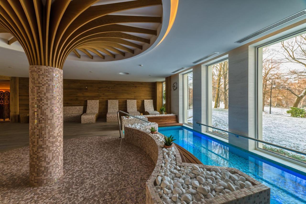Świeradów-Zdrój Hotel Berliner מראה חיצוני תמונה