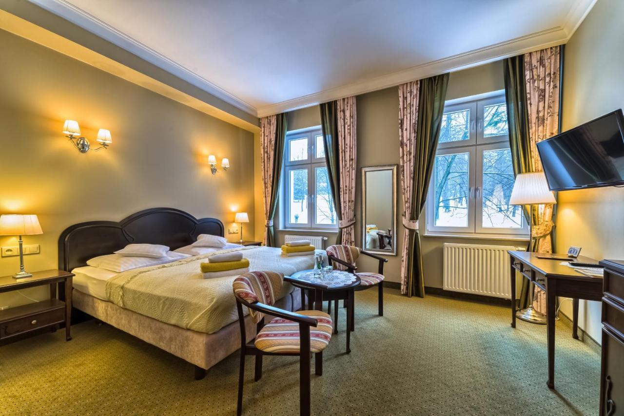 Świeradów-Zdrój Hotel Berliner מראה חיצוני תמונה