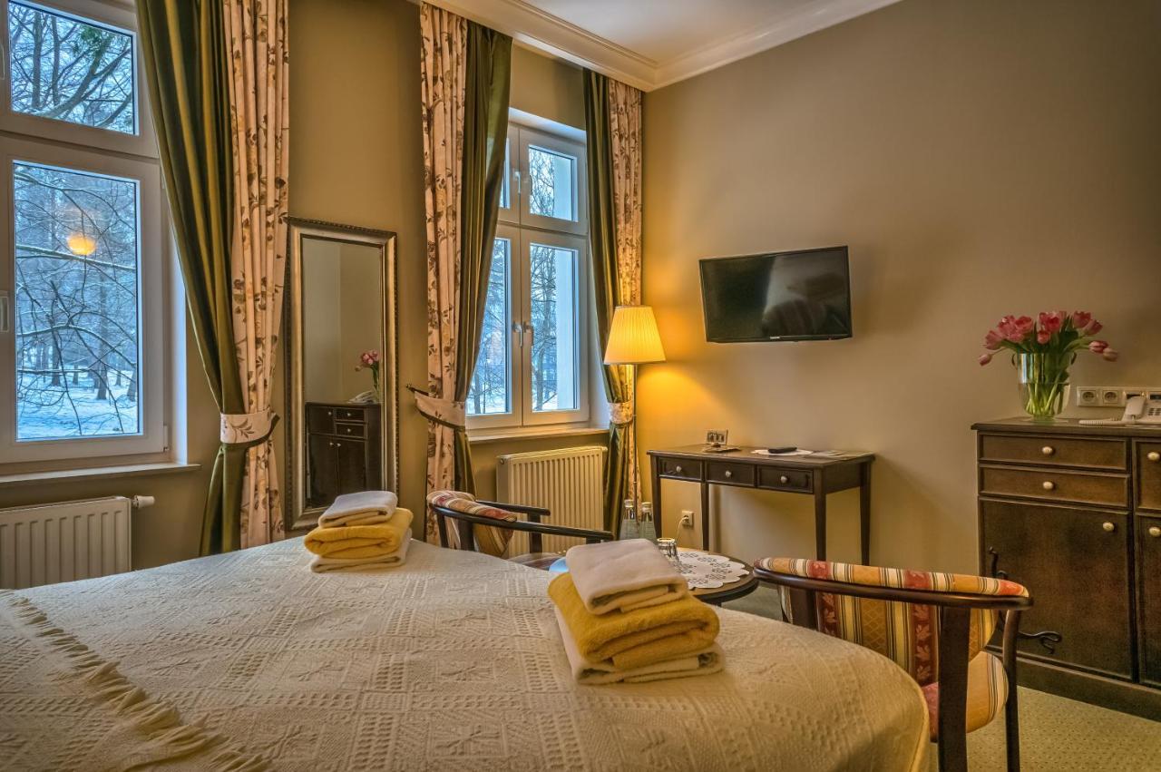 Świeradów-Zdrój Hotel Berliner מראה חיצוני תמונה