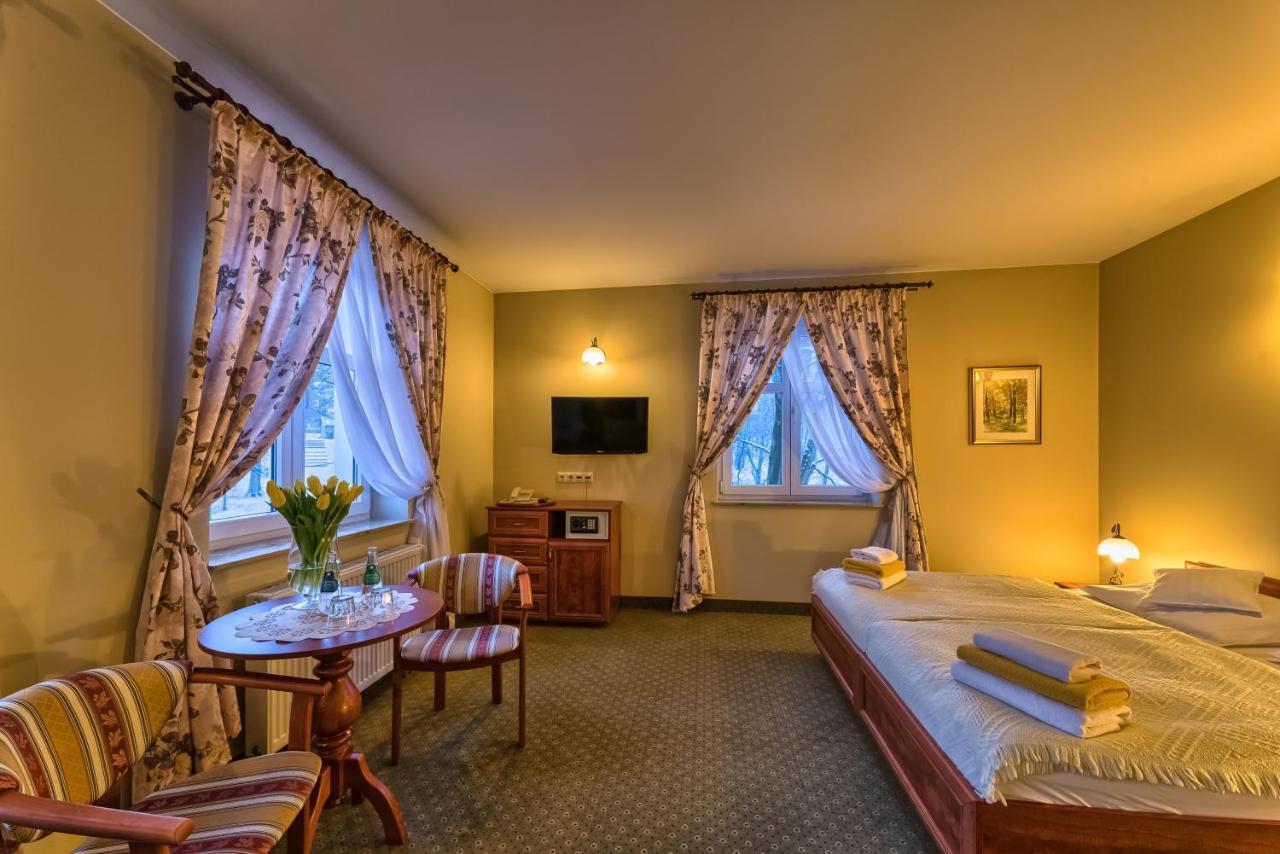 Świeradów-Zdrój Hotel Berliner מראה חיצוני תמונה